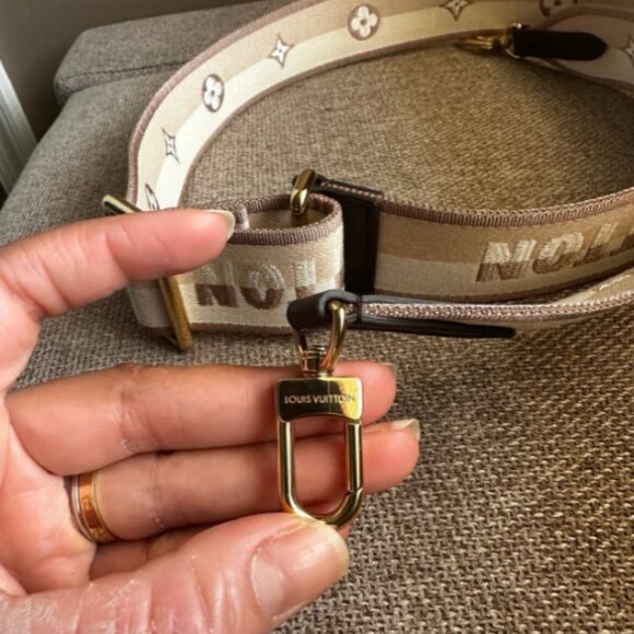 Louis Vuitton Jacquard Strap - Picture 9 of 9